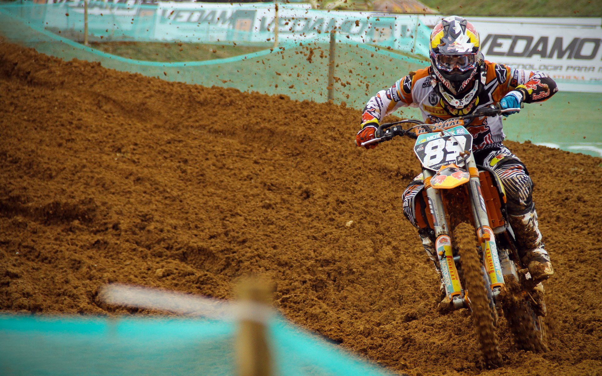 【冠军揭秘】夺冠背后的战术智慧全公开,夺冠技术