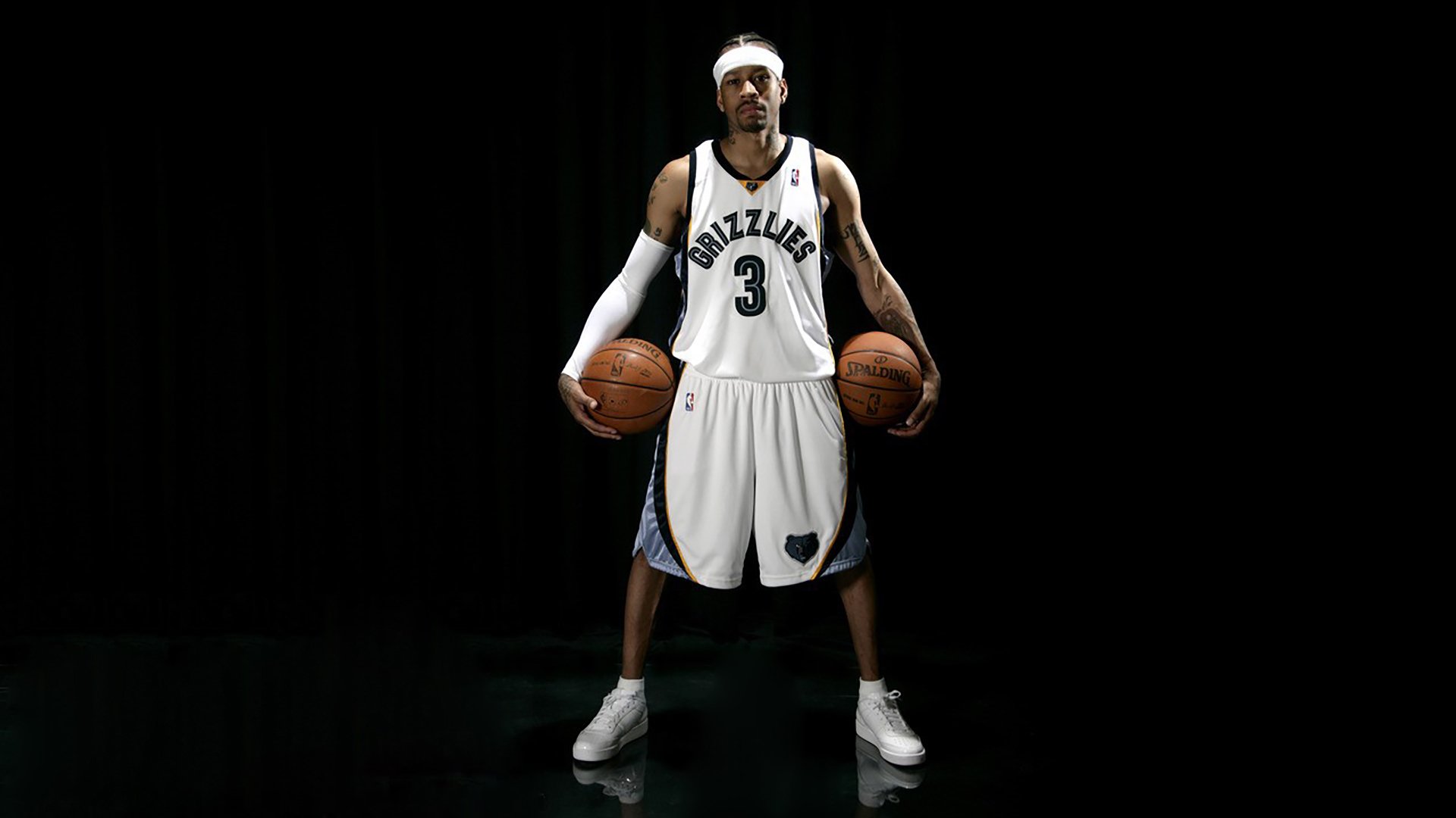 赛场突发大暴雨,比赛瞬间变天,比赛当天下雨